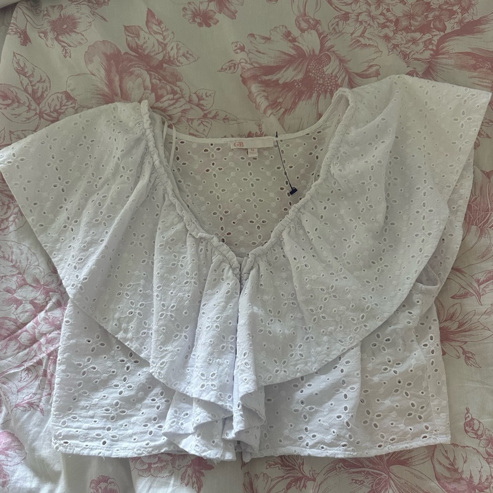 Ruffle cute crop top